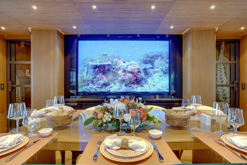 Rilassata — tankoa s501 evo 2024 : tout ce qu'il faut savoir sur le superyacht le plus exclusif du marché charter - international yachts charter and brokerage xxiii