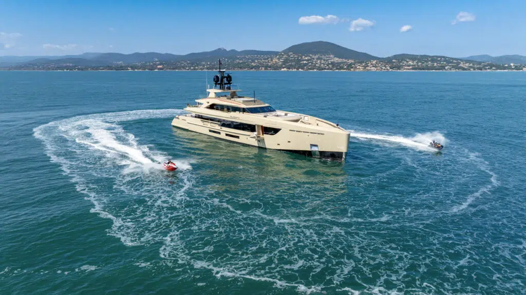 Rilassata — tankoa s501 evo 2024 : tout ce qu'il faut savoir sur le superyacht le plus exclusif du marché charter - international yachts charter and brokerage xxiii