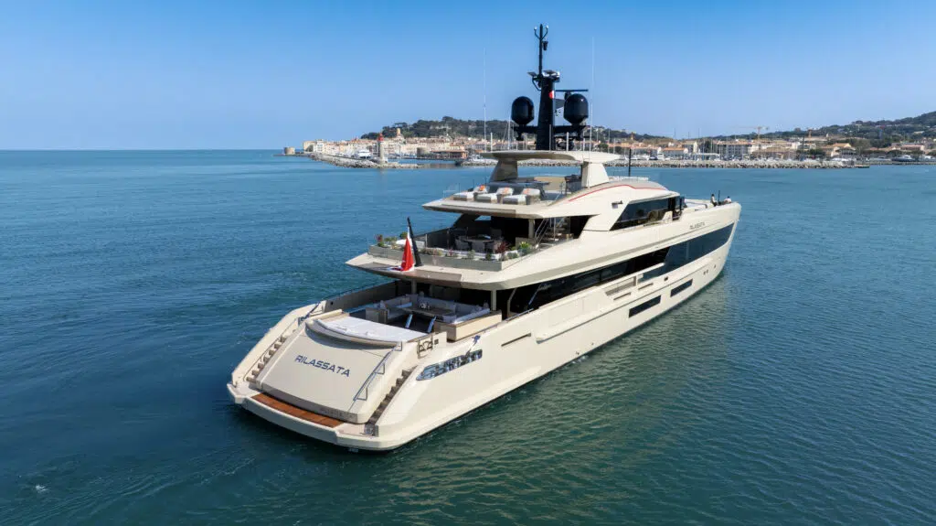 Rilassata — tankoa s501 evo 2024 : tout ce qu'il faut savoir sur le superyacht le plus exclusif du marché charter - international yachts charter and brokerage xxiii