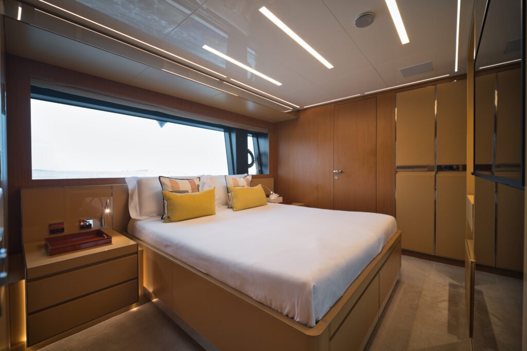 Basilic — riva 100 corsaro 2021: lo yacht italiano per eccellenza, disponibile per noleggio e vendita - noleggio e intermediazione yacht internazionale xxiii